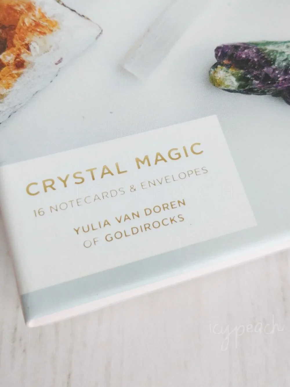 Crystal Magic Notecards Boxed Set: 16 Notecards for Love Strength and Happiness